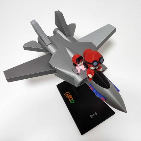 Modello di jet fighter in 3D per stampa 3D, dettagliato e realistico.